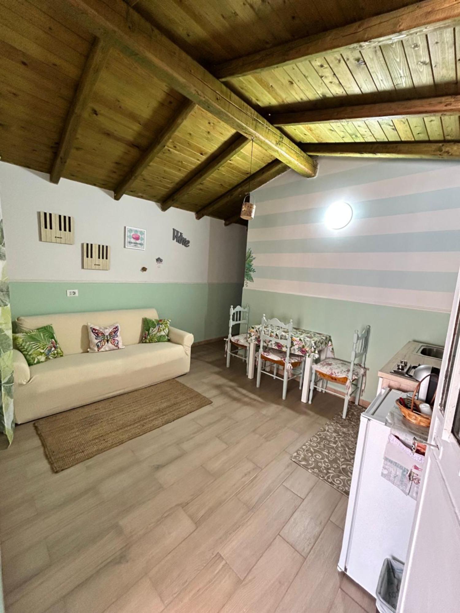Mimi E Coco Shabby House Apartment Catania Exterior photo